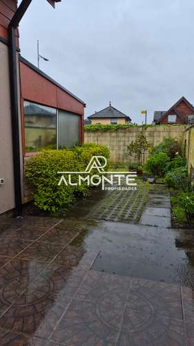 ARRIENDO CASA 4HAB 3B  CONDOMINIO VALLE SAN PEDRO