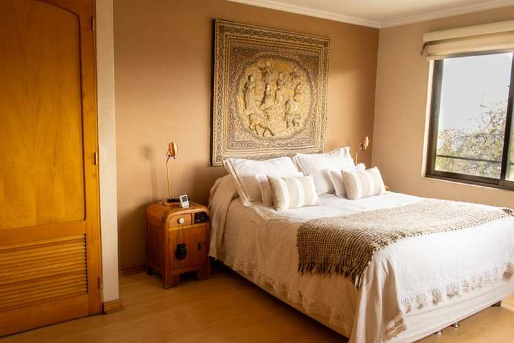VENTA EXCELENTE CASA 7 HABITACIONES, MARAVILLOSO QUINCHO