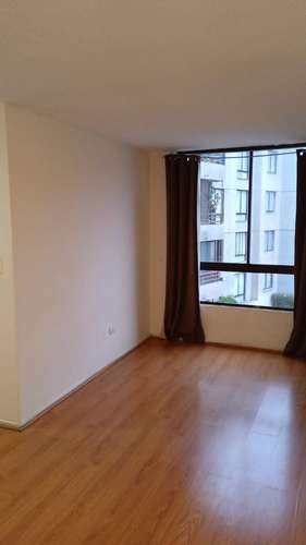 ARRIENDO 2 DOR 1 BAÑO ESTACIONAMIENTO / CATEDRAL
