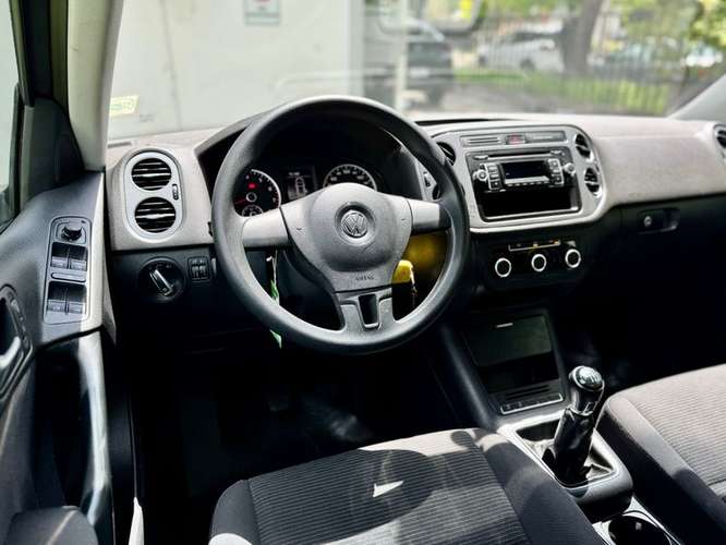 VOLKSWAGEN TIGUAN TREND FUN TSI 4X2 - 2016 | 5178 - Imagen 18