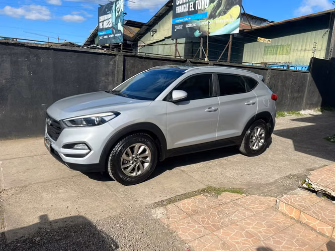 HYUNDAI TUCSON AT - Imagen 3