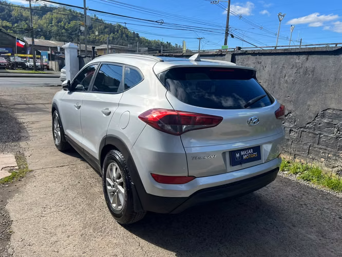 HYUNDAI TUCSON AT - Imagen 2