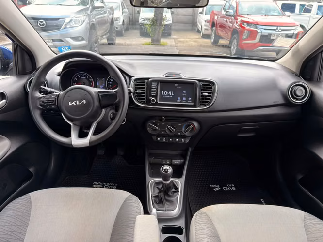 KIA SOLUTO 2023 MECANICO 1 DUEÑO - Imagen 8