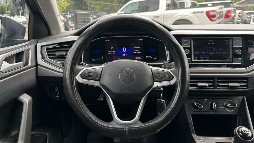 Volkswagen Nivus TSI 1.0 MT (2023) - Imagen 12