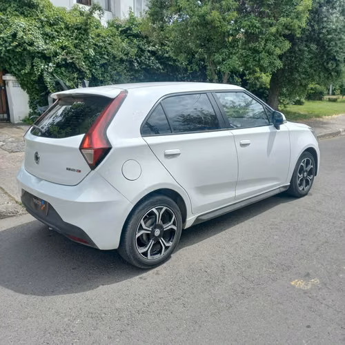 MG 3 AÑO 2022 FULL EQUIPO