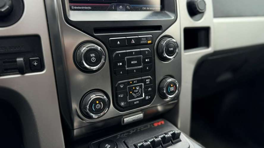 Ford Raptor SVT 6.2L (2015) - Imagen 16
