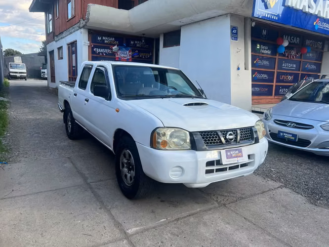 NISSAN TERRANO