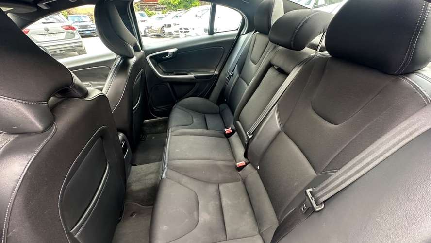 VOLVO S60 D2 2.0 (2019)