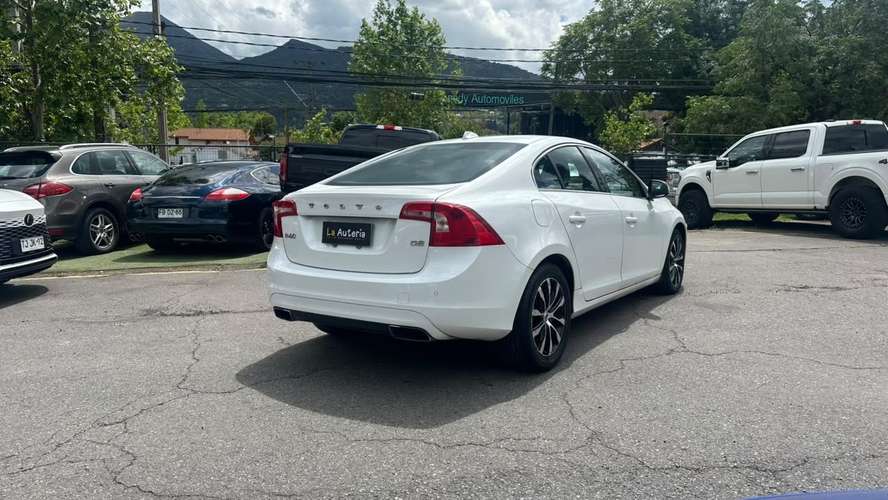 VOLVO S60 D2 2.0 (2019)