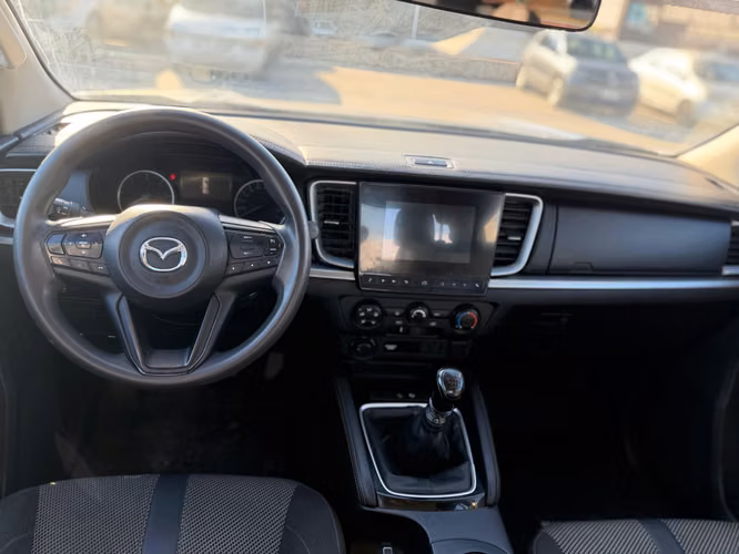 MAZDA BT50 4X4 - Imagen 8