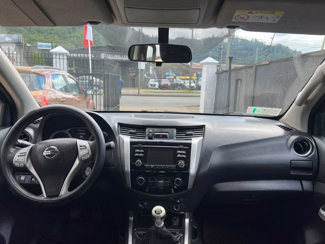 NISSAN NP300 XE 4X4