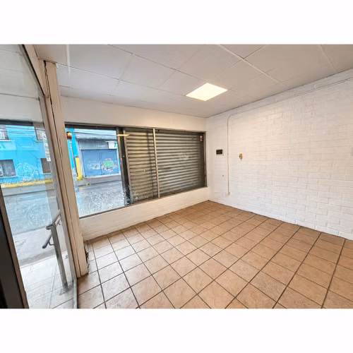 Local comercial remodelado, centro, 85 m² | Sin comisión