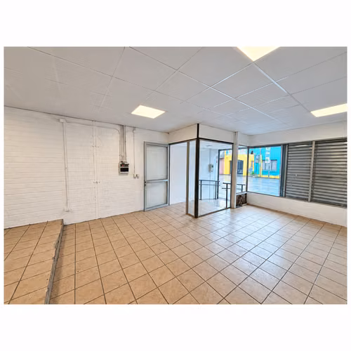 Local comercial remodelado, centro, 85 m² | Sin comisión