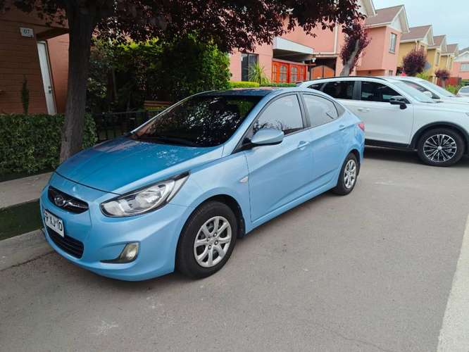 Hyundai accent RB 2013 - Imagen 5