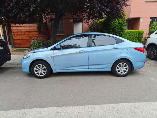 Hyundai accent RB 2013 - Imagen 4