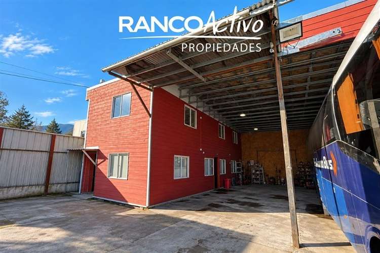 Arriendo sitio comercial con galpón en Chiguayante