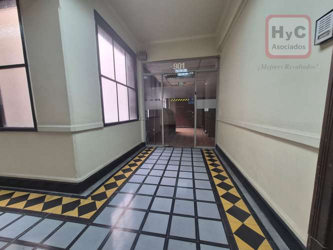Oficina en Venta Pleno Santiago Centro – Excelente Ubicación