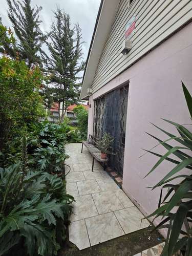 Casa frente a Mall Cenco Florida 4D 2B Para Remodelar - Imagen 2