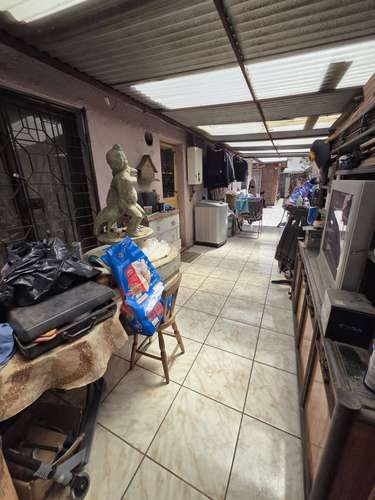 Casa frente a Mall Cenco Florida 4D 2B Para Remodelar - Imagen 12