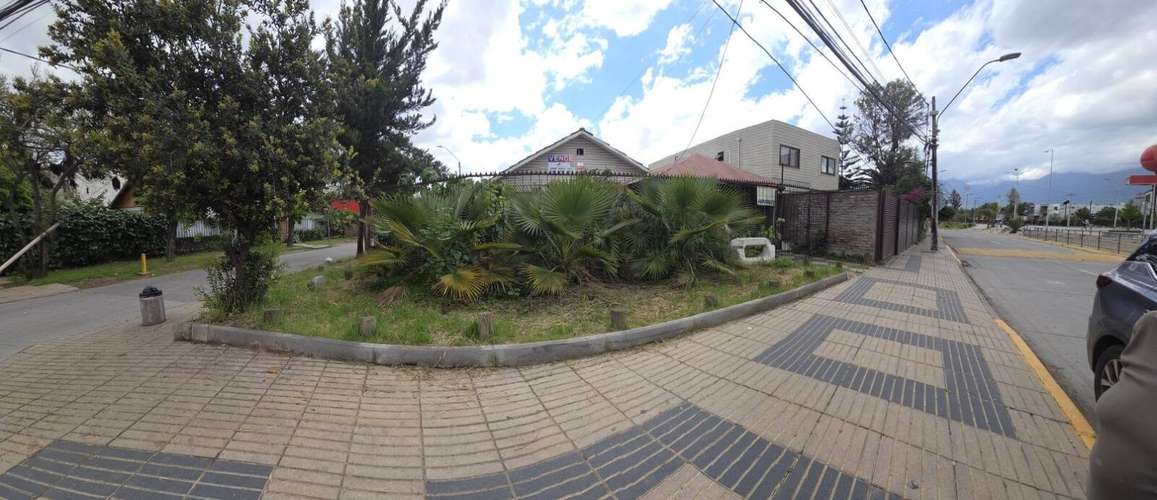 Casa frente a Mall Cenco Florida 4D 2B Para Remodelar - Imagen 3