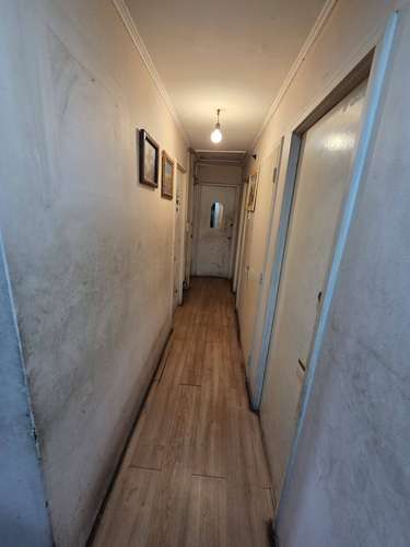 Casa frente a Mall Cenco Florida 4D 2B Para Remodelar - Imagen 10