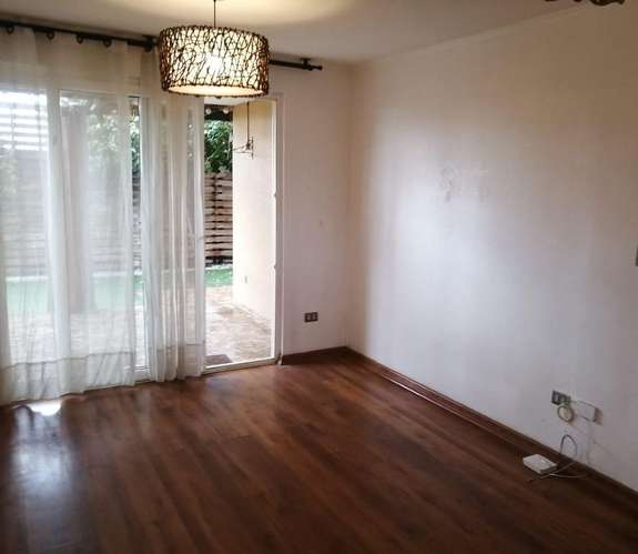 Se vende excelente casa 2 pisos, Barrio con acceso controlado - Imagen 6