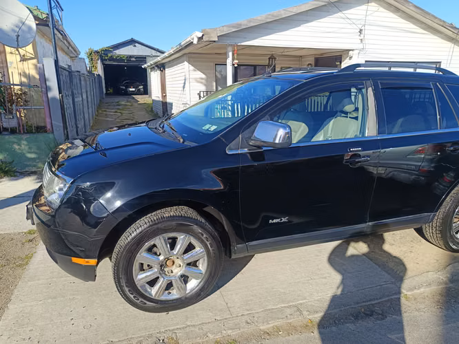vendo SUV Lincoln LIBERADO