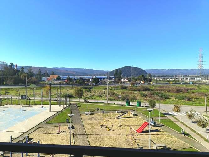 VENTA DE MODERNO DEPARTAMENTO EN CORONEL - Imagen 18