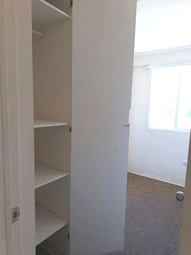 VENTA DE MODERNO DEPARTAMENTO EN CORONEL - Imagen 10