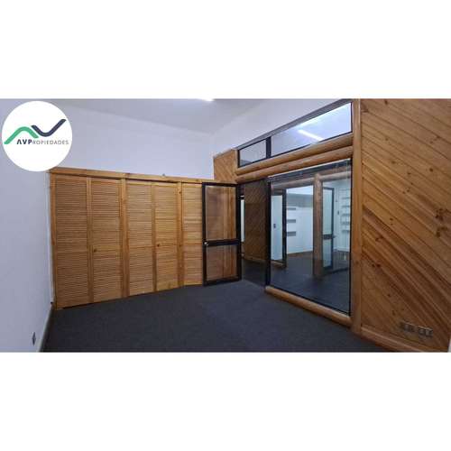 ARRIENDO AMPLIA CASA OFICINA EN BARRIO ITALIA (187603)