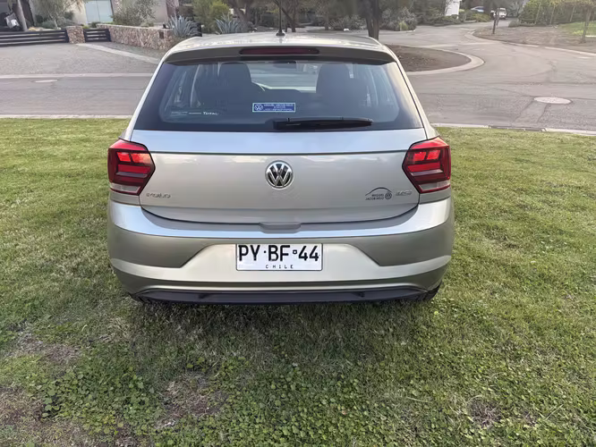 Volkswagen Polo Comfortline 1.6 MT5 2021
