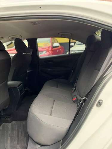 TOYOTA COROLLA AUTOMATICO 2022 - Imagen 2