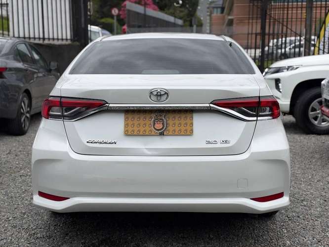 TOYOTA COROLLA AUTOMATICO 2022 - Imagen 3