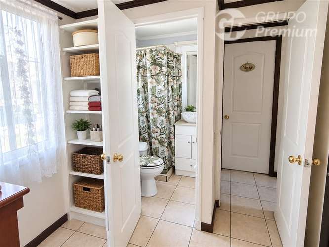 Casa Esquina Aislada 6D/3B con Piscina C. Del Este Pte. Alto - Imagen 7