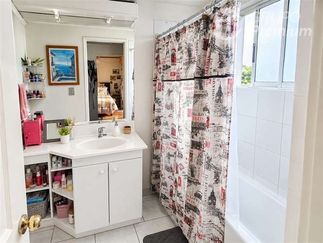 Casa Esquina Aislada 6D/3B con Piscina C. Del Este Pte. Alto - Imagen 16