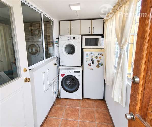 Casa Esquina Aislada 6D/3B con Piscina C. Del Este Pte. Alto - Imagen 9