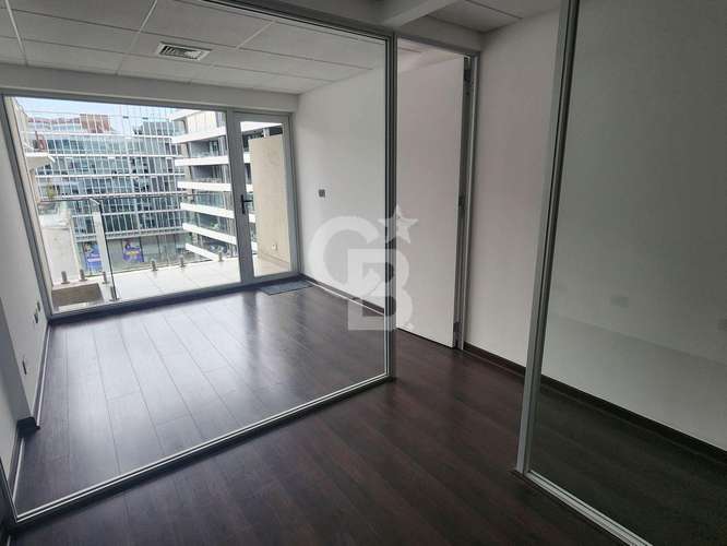 Oficina en Estoril, 2 privados + recepción, 2E1B - Vitacura