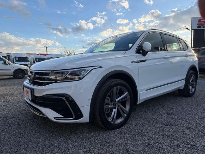 VOLKSWAGEN TIGUAN 2.0 TSI R-LINE 2025