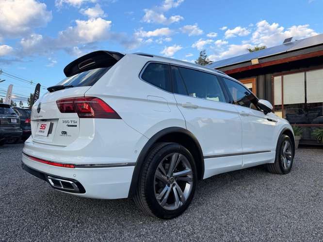 VOLKSWAGEN TIGUAN 2.0 TSI R-LINE 2025