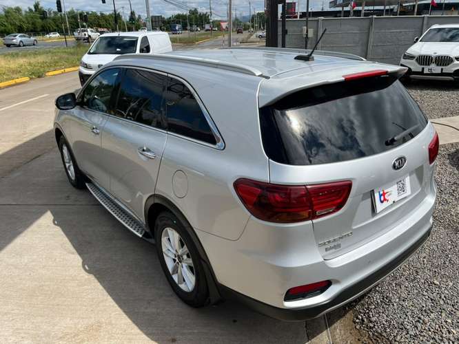 KIA SORENTO EX 2.4 MT 2019