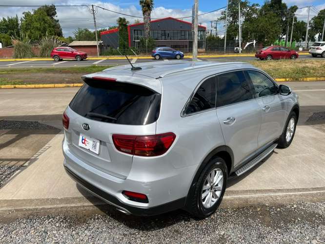 KIA SORENTO EX 2.4 MT 2019