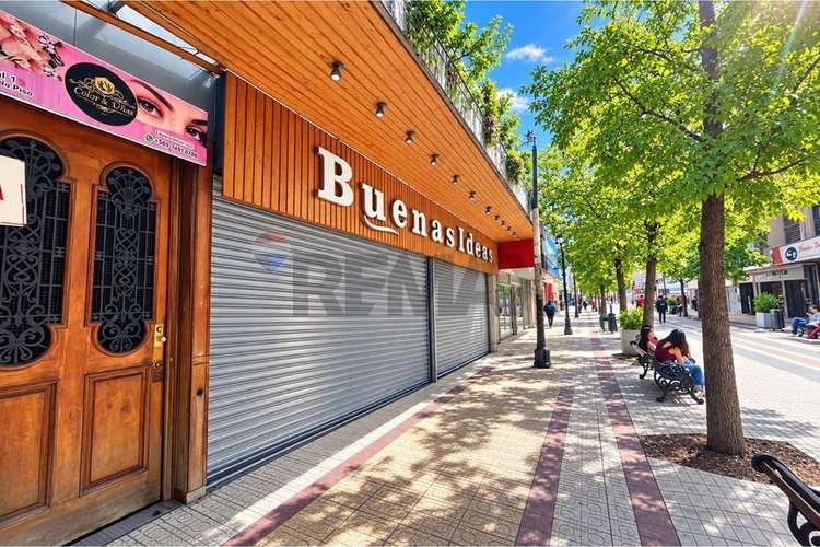 Se arrienda excelente local en el centro de talca