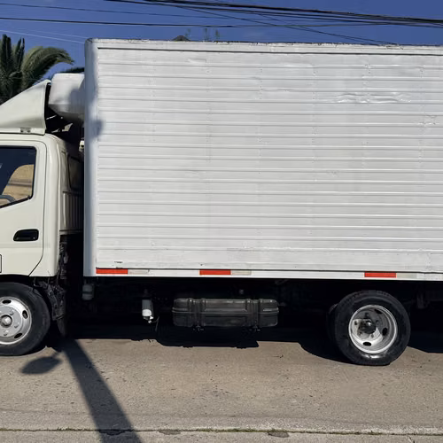 Foton Aumark 613 2016 furgón térmico con equipo de frío