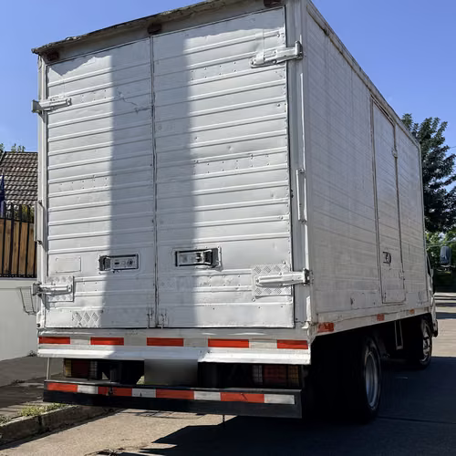 Foton Aumark 613 2016 furgón térmico con equipo de frío