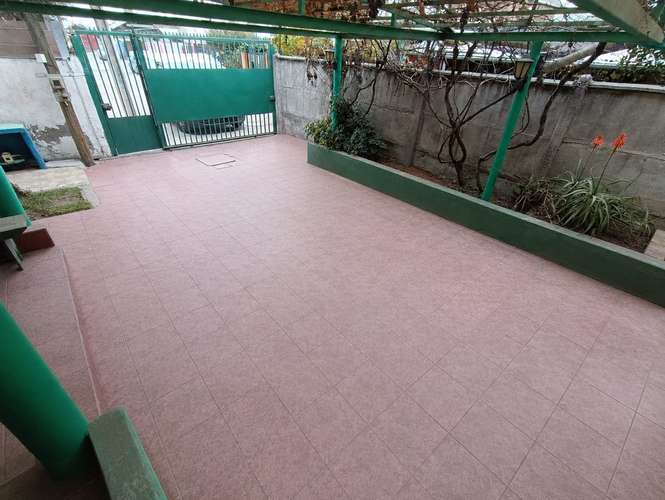 181 M2 CONTRUIDOS Y 219 M2 DE TERRENO 7D 3 B