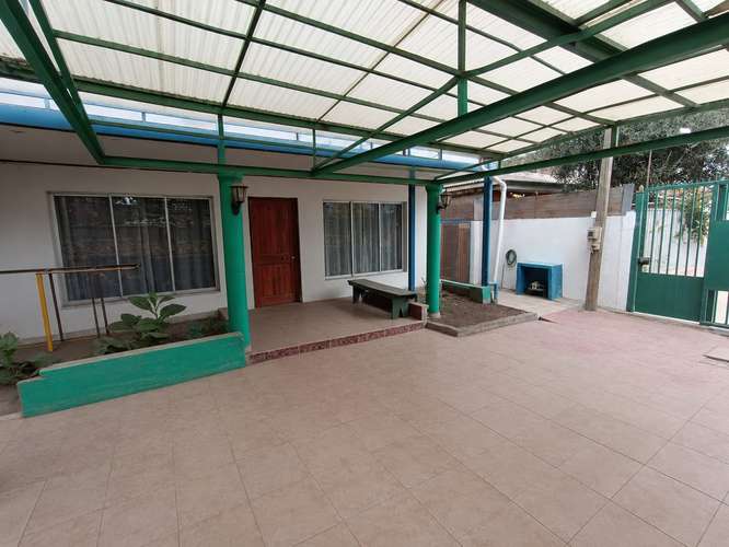 181 M2 CONTRUIDOS Y 219 M2 DE TERRENO 7D 3 B