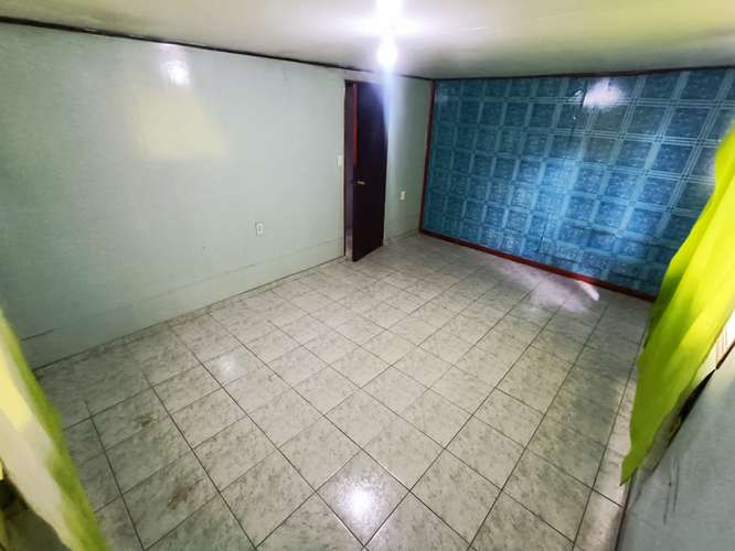 181 M2 CONTRUIDOS Y 219 M2 DE TERRENO 7D 3 B