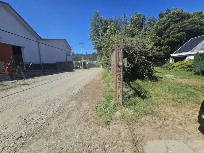 CASA CON AMPLIO TERRENO EN SALIDA SUR DE VALDIVIA - Imagen 6