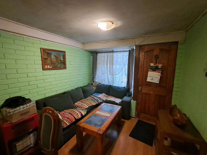 GRAN OPORTUNIDAD CASA 4 DORMITORIOS, PARA REMODELAR - Imagen 4