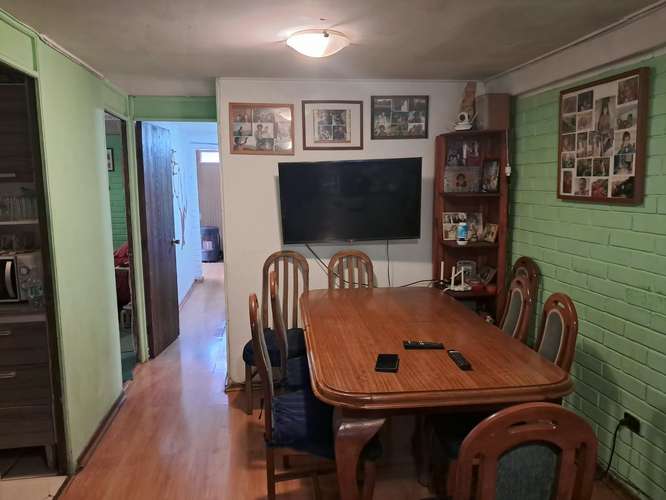 GRAN OPORTUNIDAD CASA 4 DORMITORIOS, PARA REMODELAR - Imagen 2